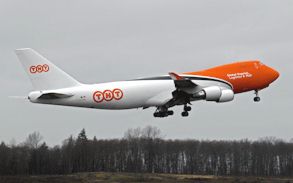 TNT B747-400